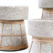Bazar Bizar De Serene Kaarsenhouder - Betongrijs Naturel - S